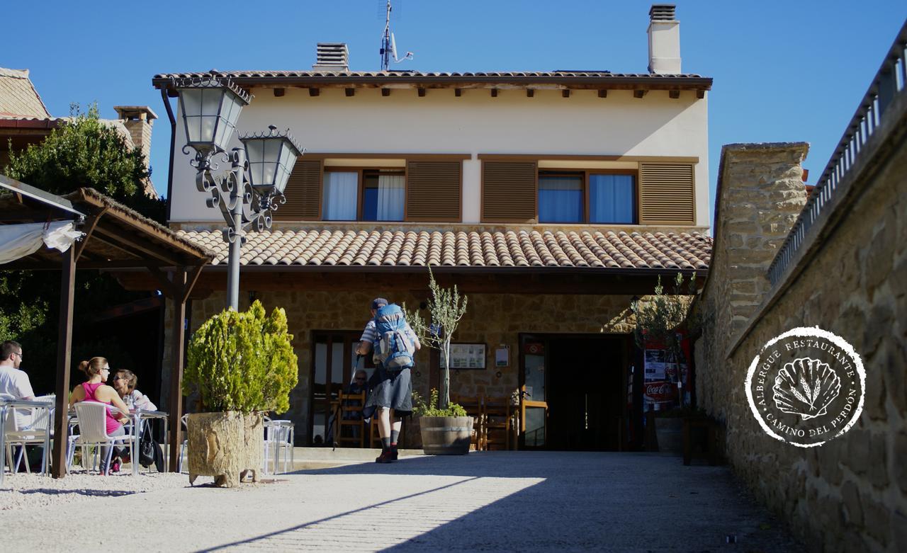Hostal Camino Del Perdon Uterga Kültér fotó
