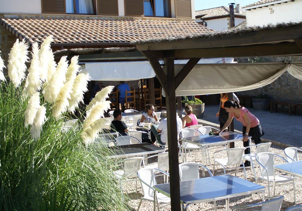 Hostal Camino Del Perdon Uterga Kültér fotó